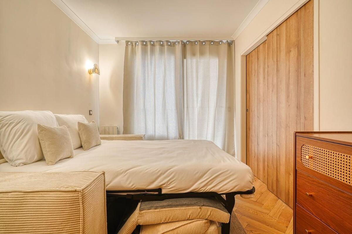 קורבוו Inn Place To Be Paris La Defense מראה חיצוני תמונה
